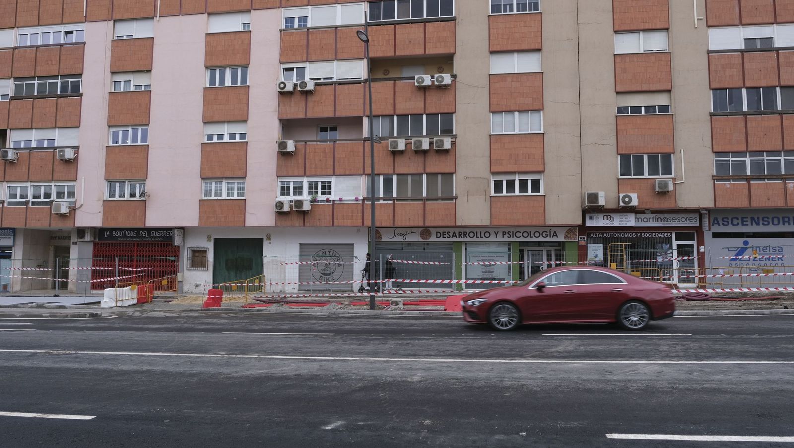 El primer tramo en obras de la Avenida del Mediterráneo se abre al tráfico
