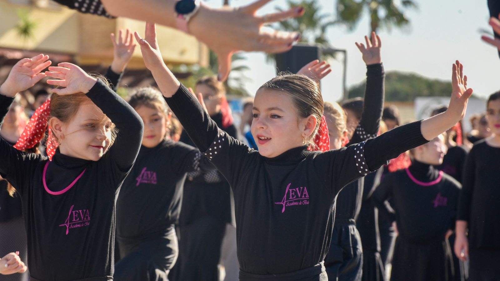Flash mob flamenco en la Plaza de la Constitución de La Línea