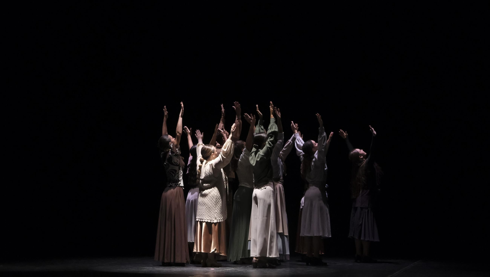 Inauguración del Curso Escolar 2025-2026 en el Conservatorio Profesional de Danza Kina Jiménez, en imágenes