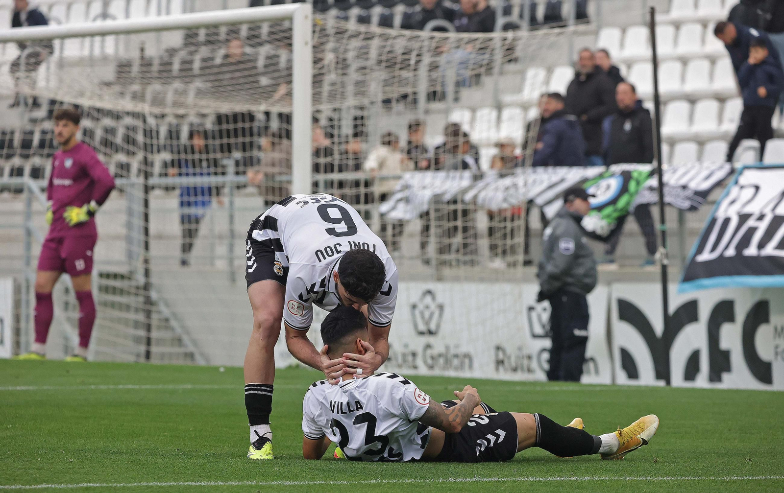 Las mejores fotos del Balona - Estepona de Segunda Federación