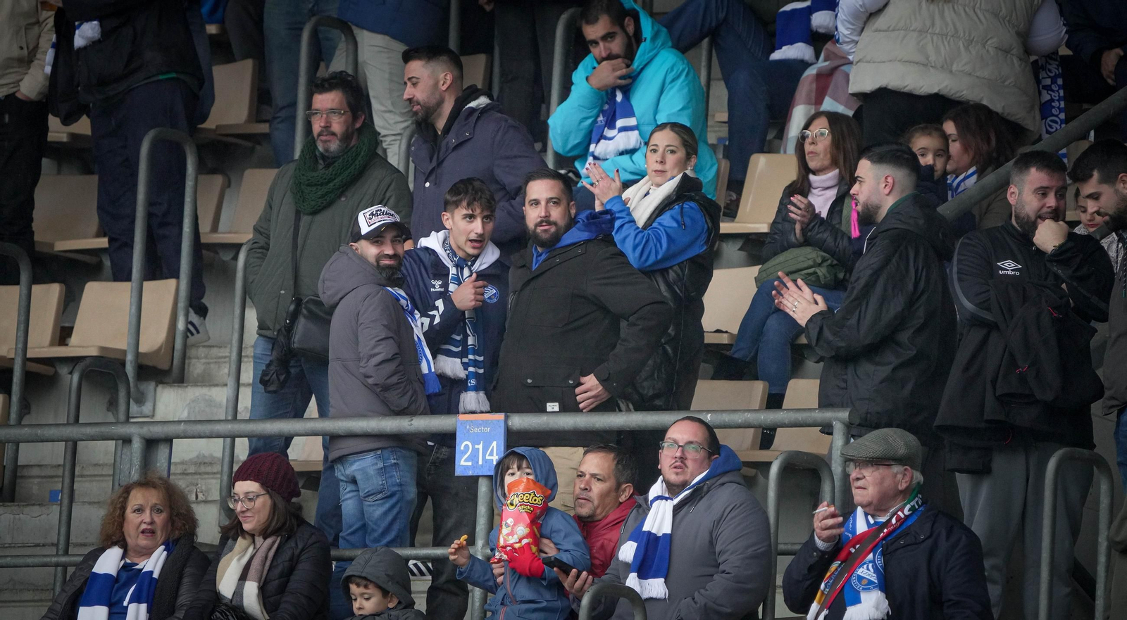 Búscate en el partido del Xerez DFC - Lorca Deportiva