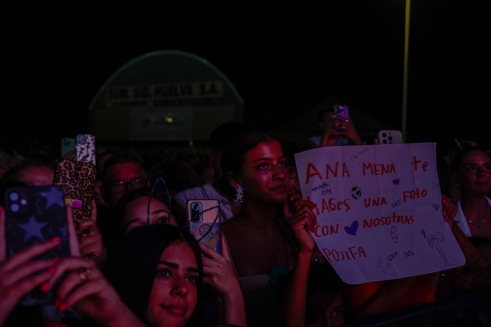 Las mejores imágenes del concierto de Ana Mena en Colombinas 2024