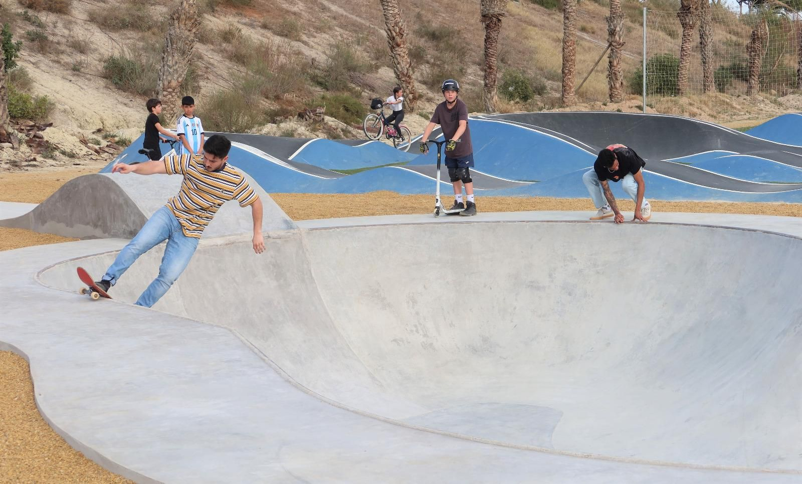 Inauguración del nuevo skate park en el Parque de la Rambla de Vera