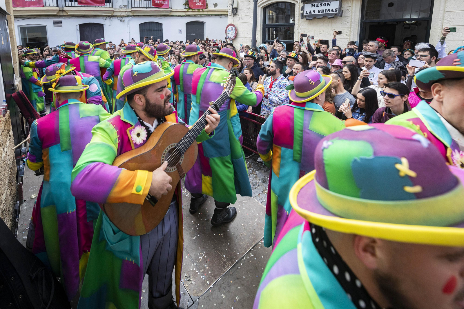 Las mejores imágenes del primer sábado de Carnaval en Cádiz 2024