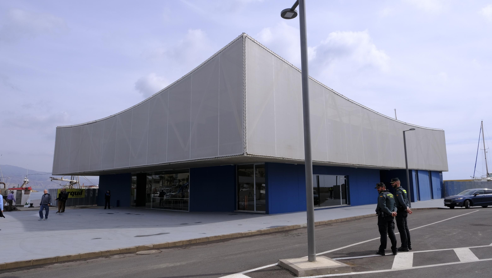 Imágenes de la inauguración de la Lonja del Puerto Pesquero de Roquetas de Mar