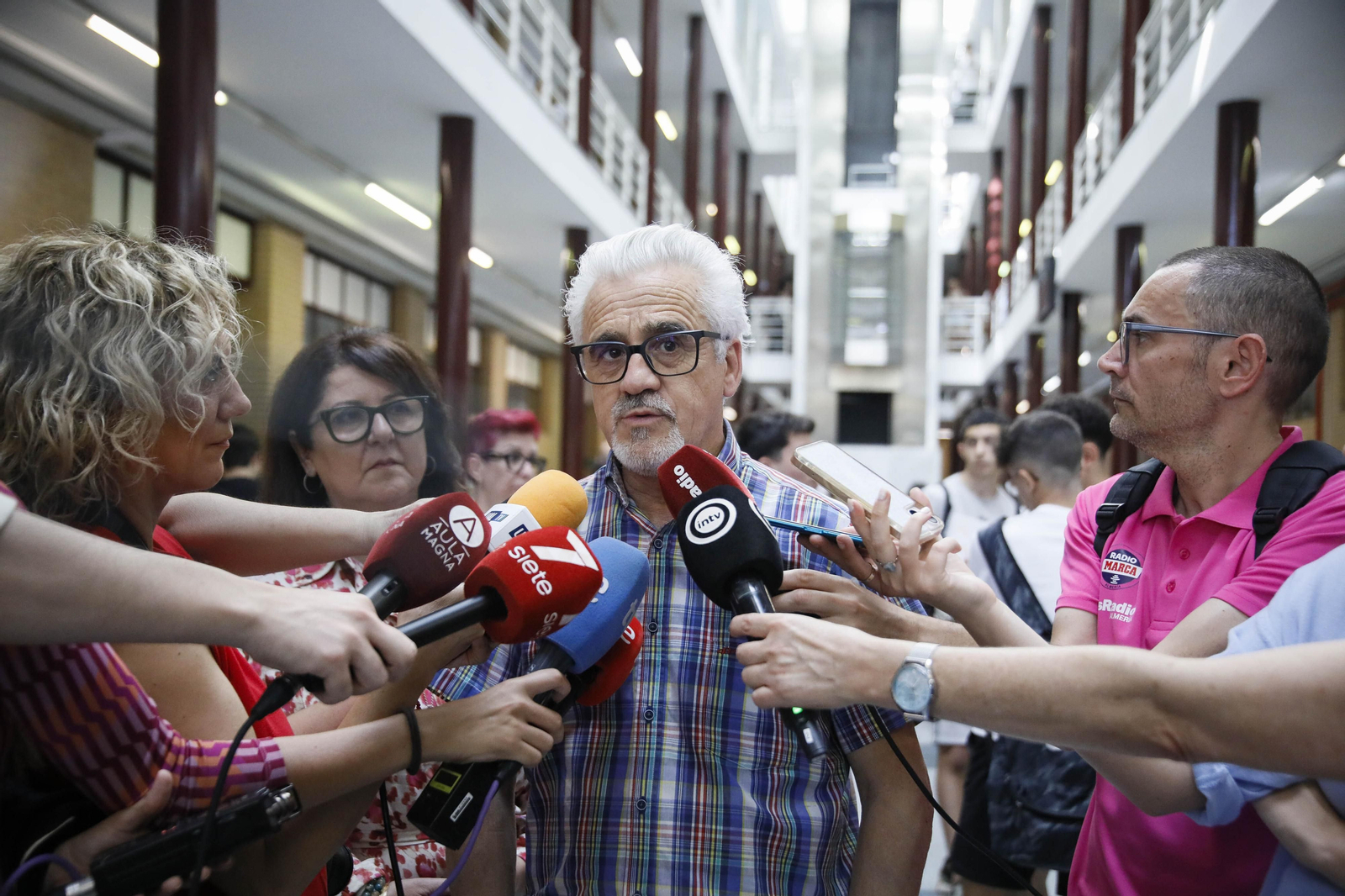 Imágenes de la evaluación para el acceso al sistema universitario (PEvAU)