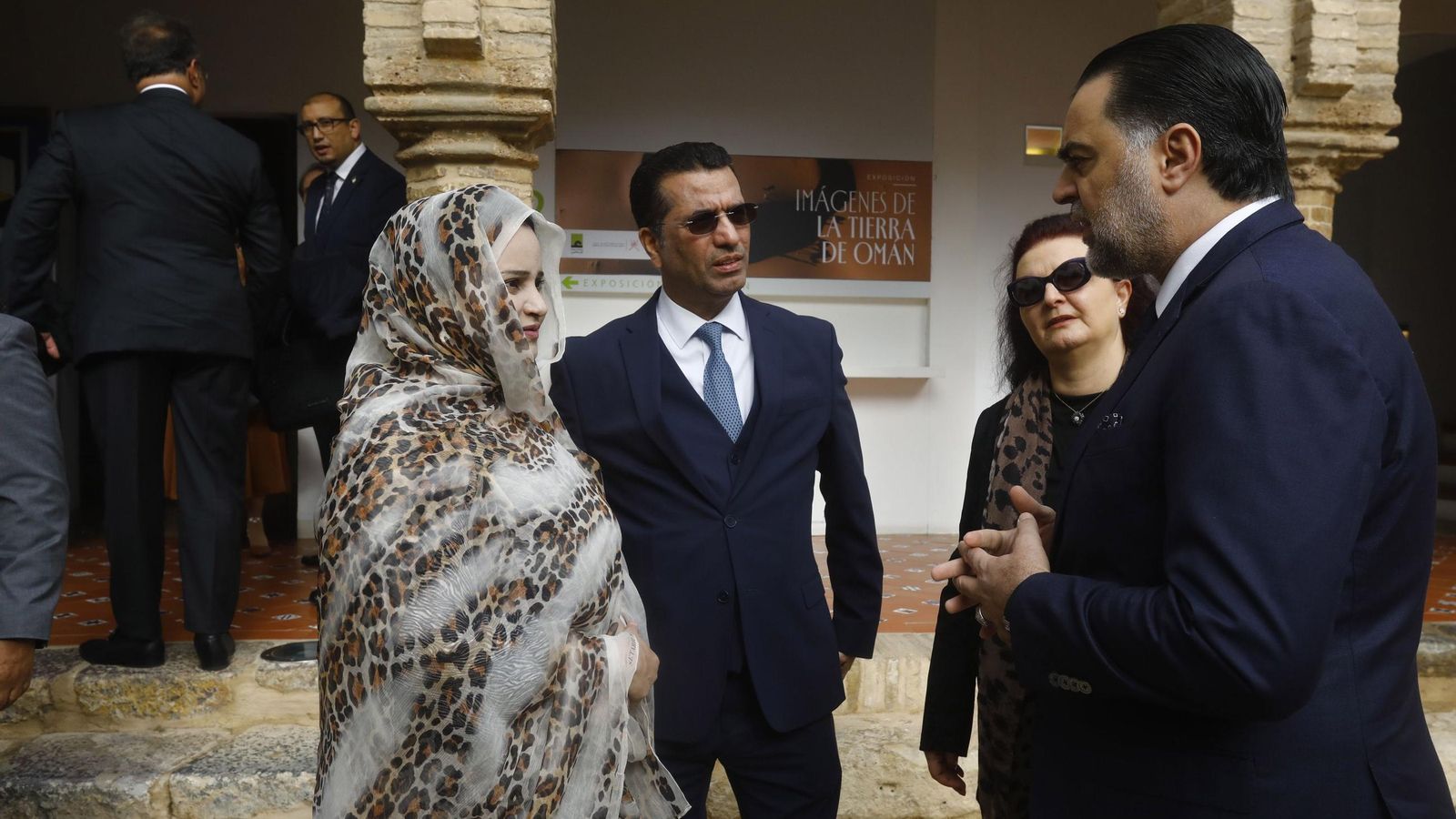 Reunión en Córdoba de los embajadores de países árabes acreditados en España.