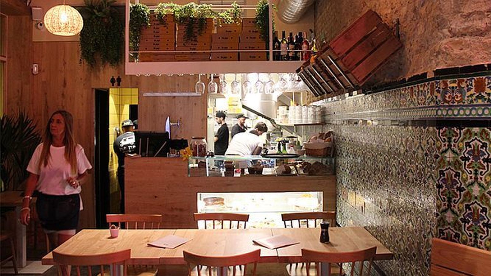 El interior de No-Piqui de la Alameda de Hércules