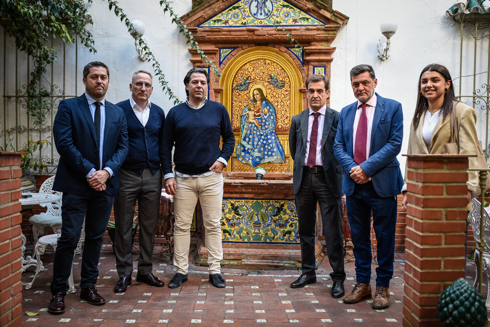 Imágenes de la Tertulia Cofrade en el Gilda