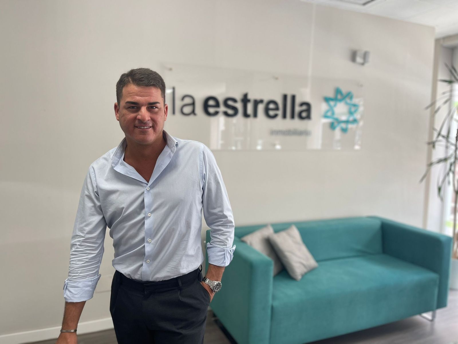 Daniel Ruiz Martín, empleado de la inmobiliaria La Estrella.