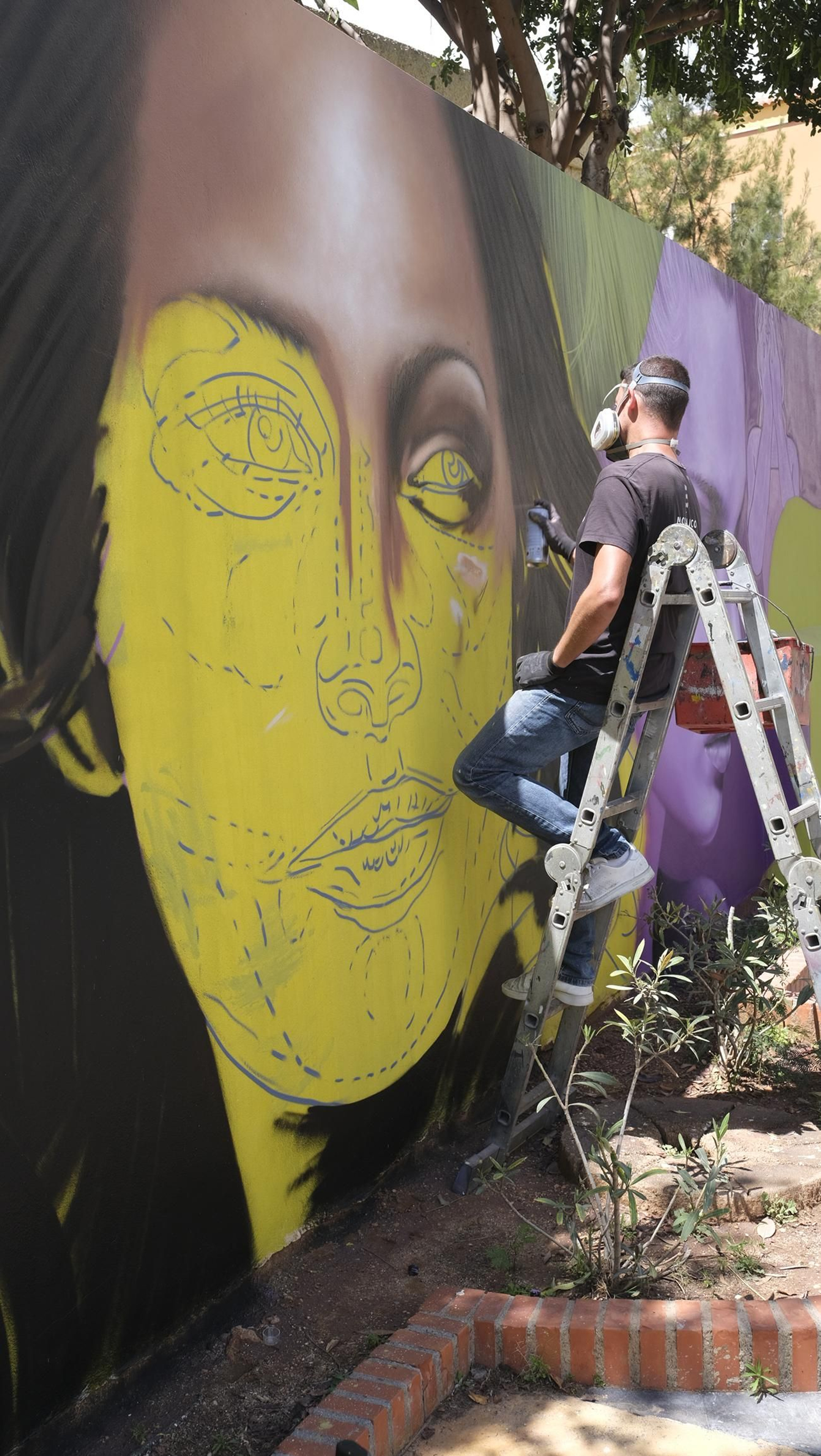 Moxaico, talento muralista almeriense