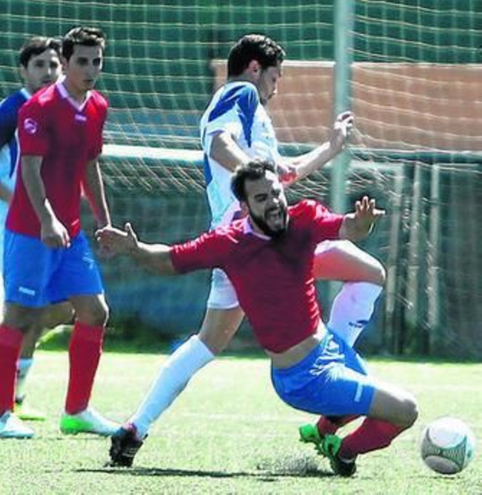 El Churriana sigue luchando por salir del descenso.