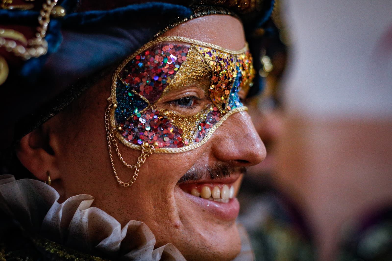 Búscate entre las mejores imágenes de la primera semifinal del COAC 2026