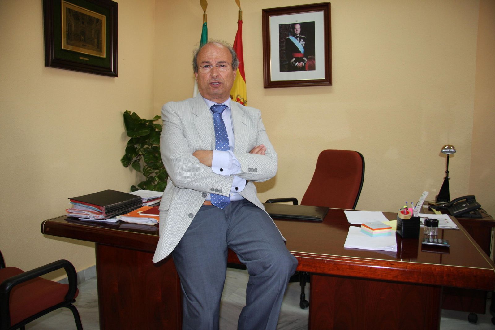 Rivas durante su época como alcalde de Albuñol.