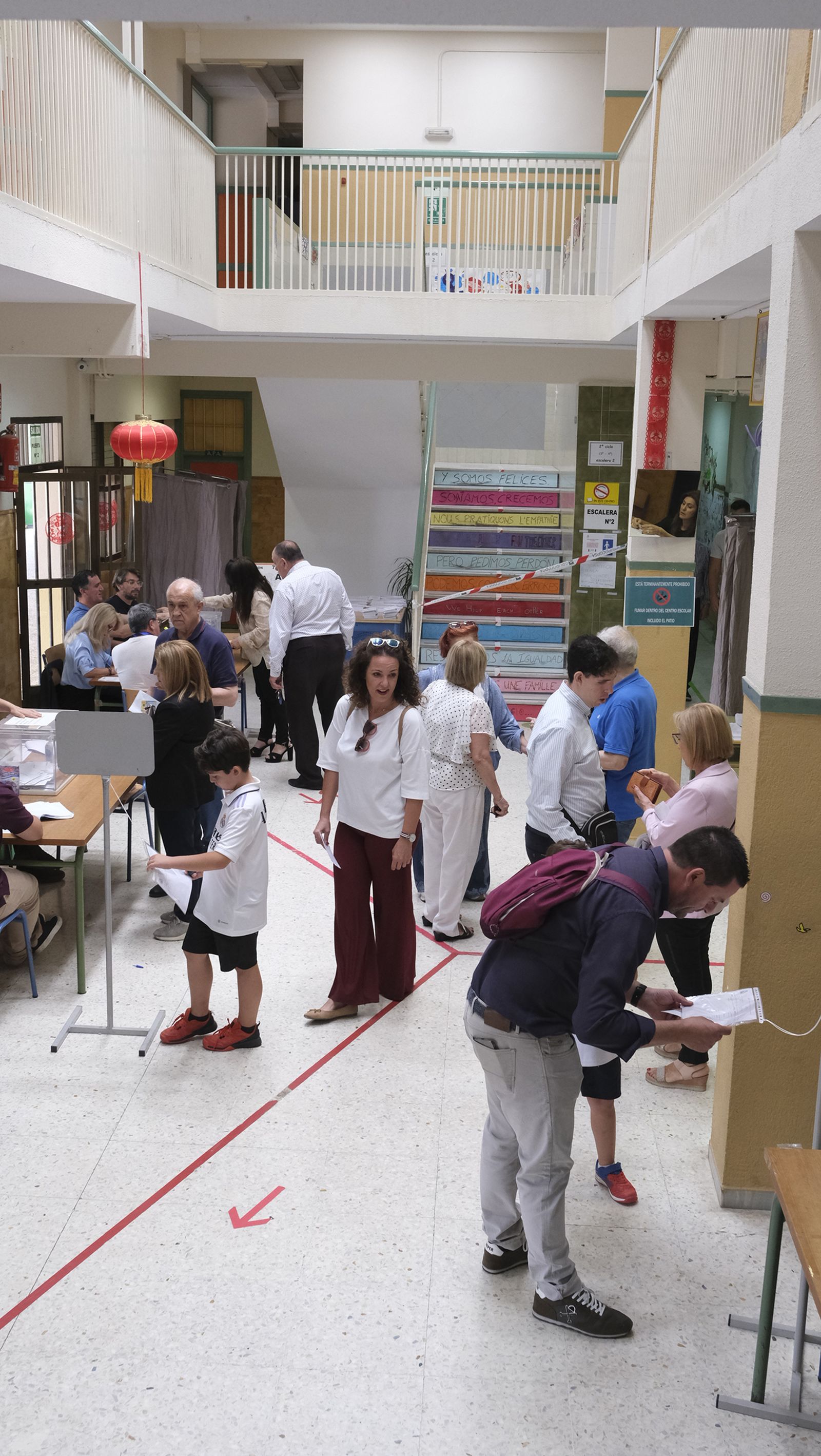 Imágenes de las votaciones en las Elecciones Municipales 2023, en Almería capital