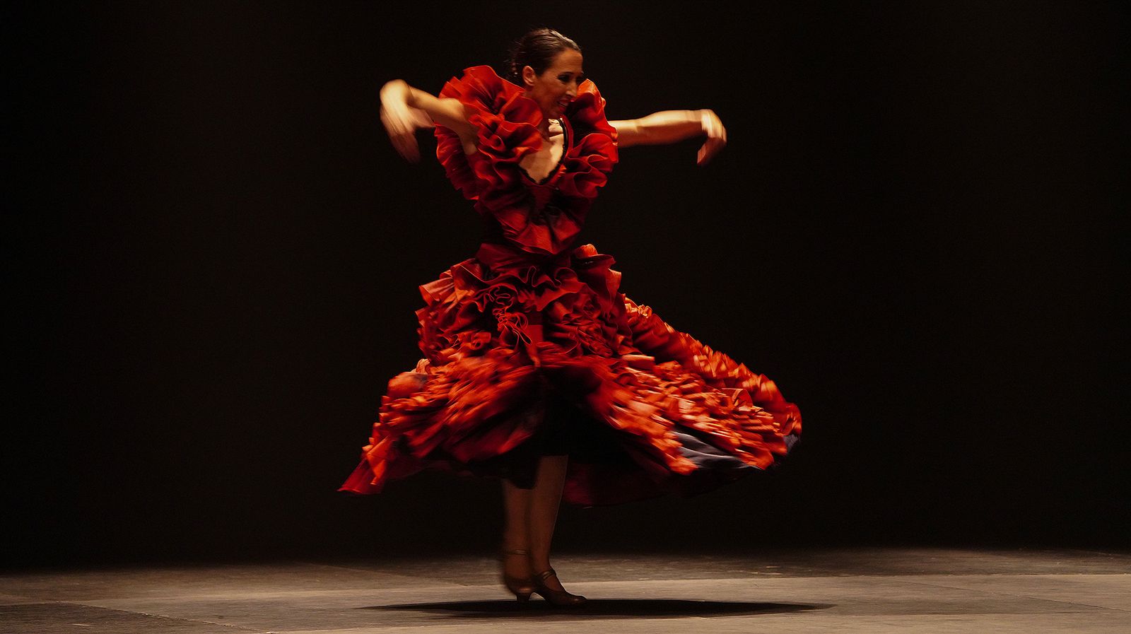Ana Morales presenta 'En la cuerda floja' en Villamarta