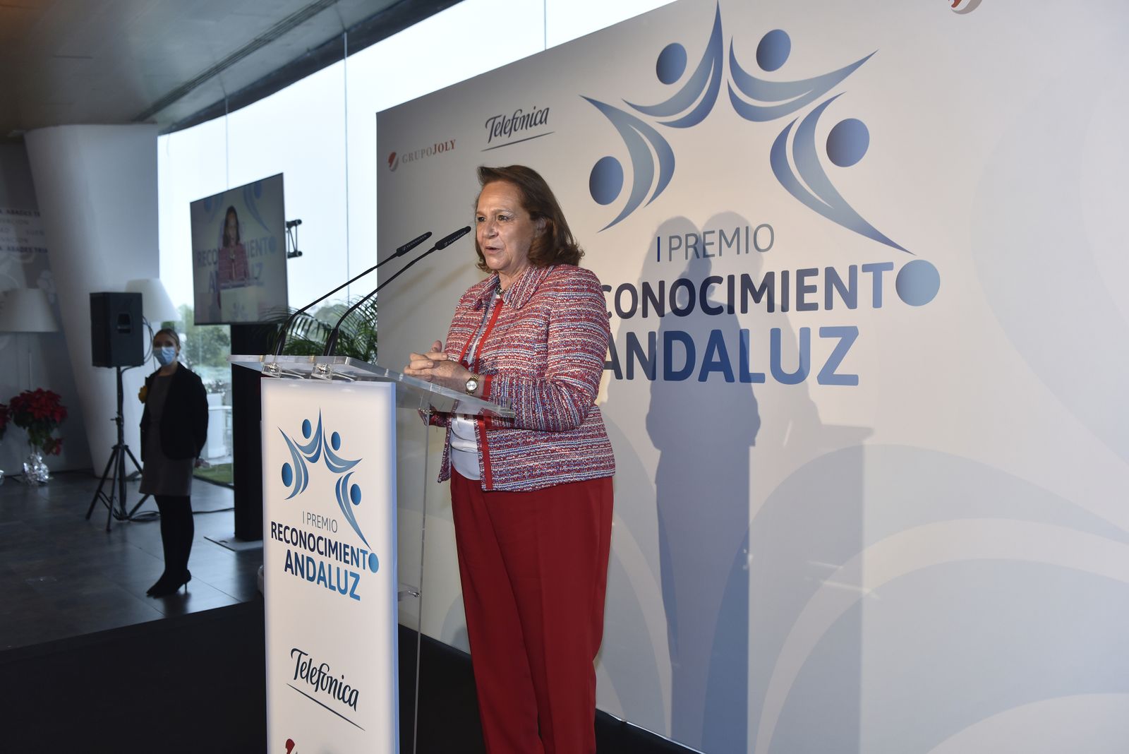I Premio Reconocimiento Andaluz a Dña. Concha Yoldi, Presidenta de la Fundación Persán