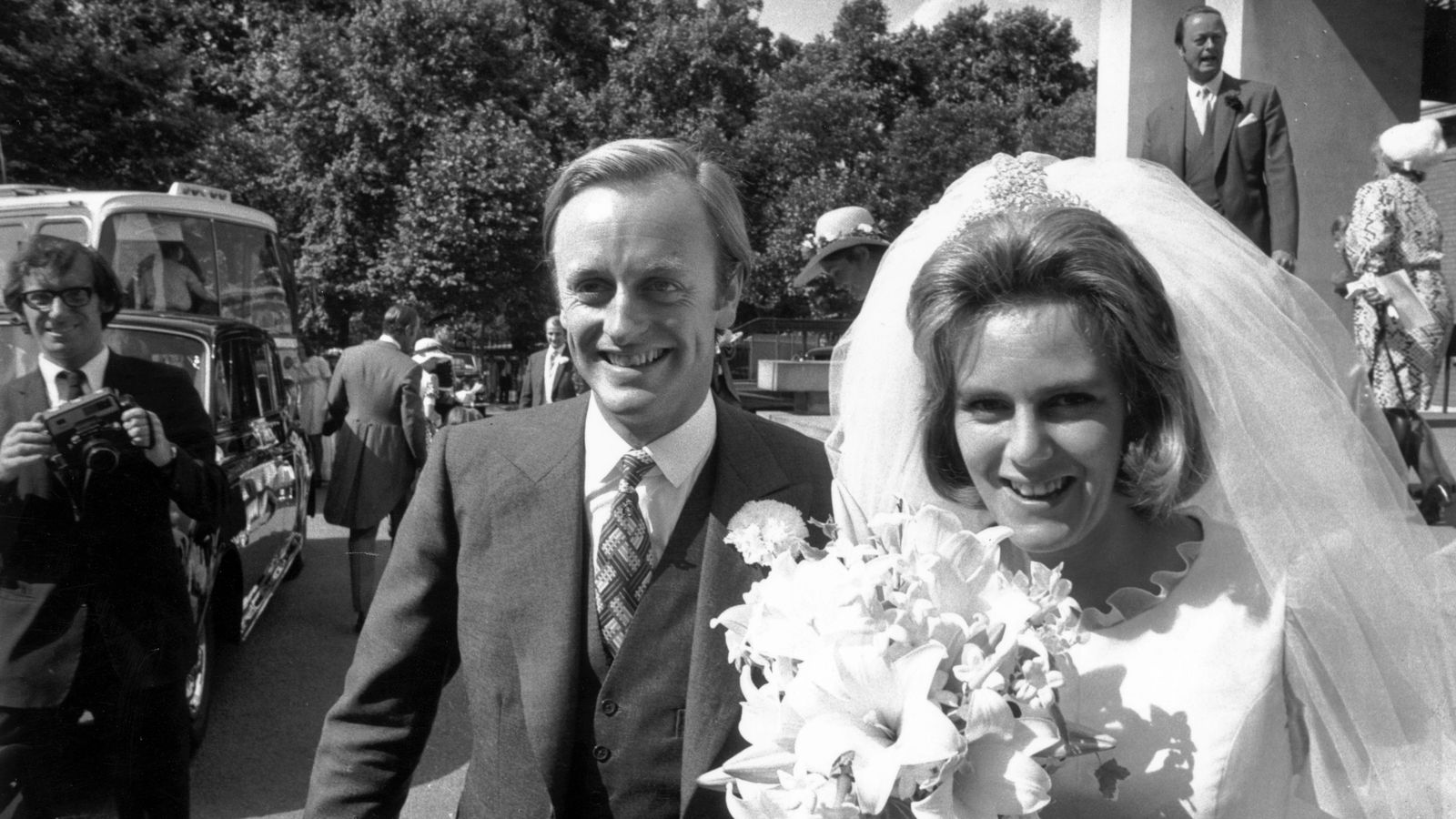Boda de Andrew Parker-Bowles y Camilla en 1972.