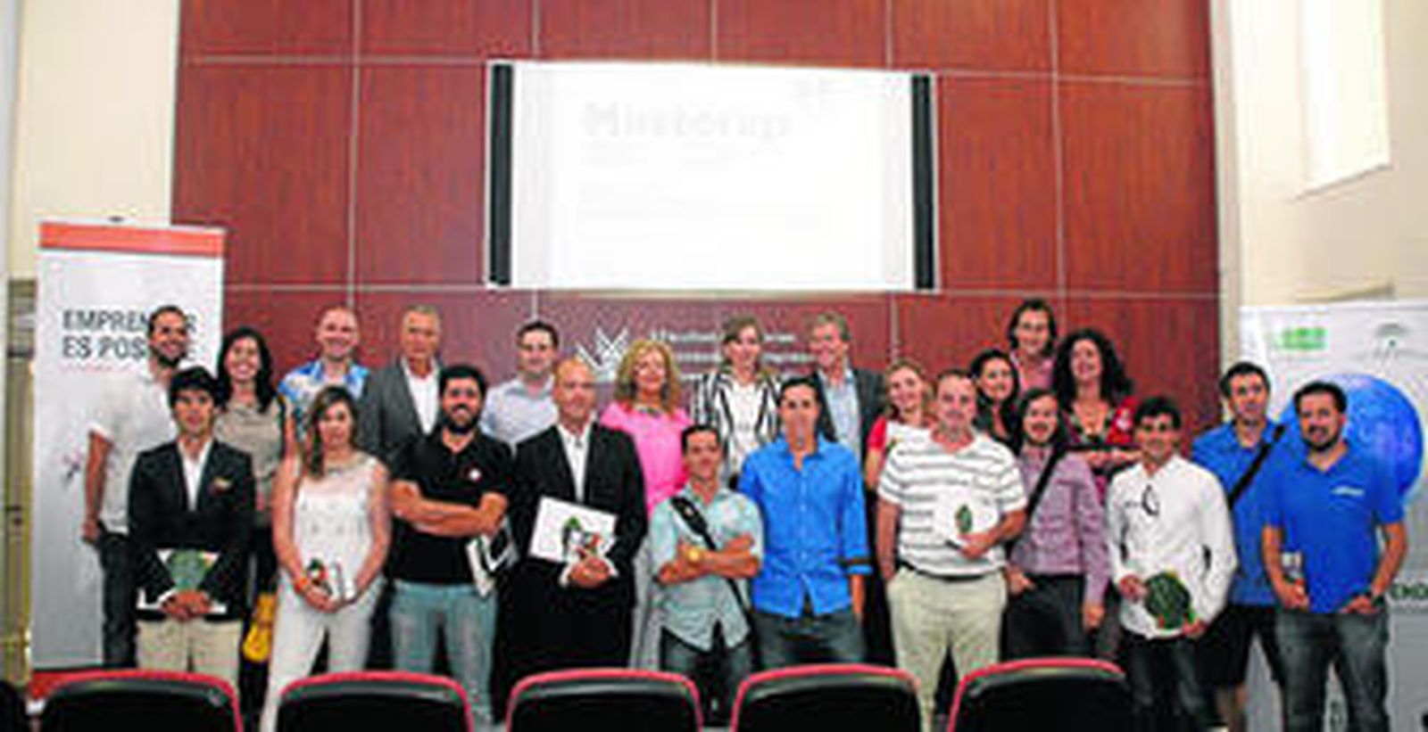 Los emprendedores reconocidos ayer por la Universidad de Cádiz.