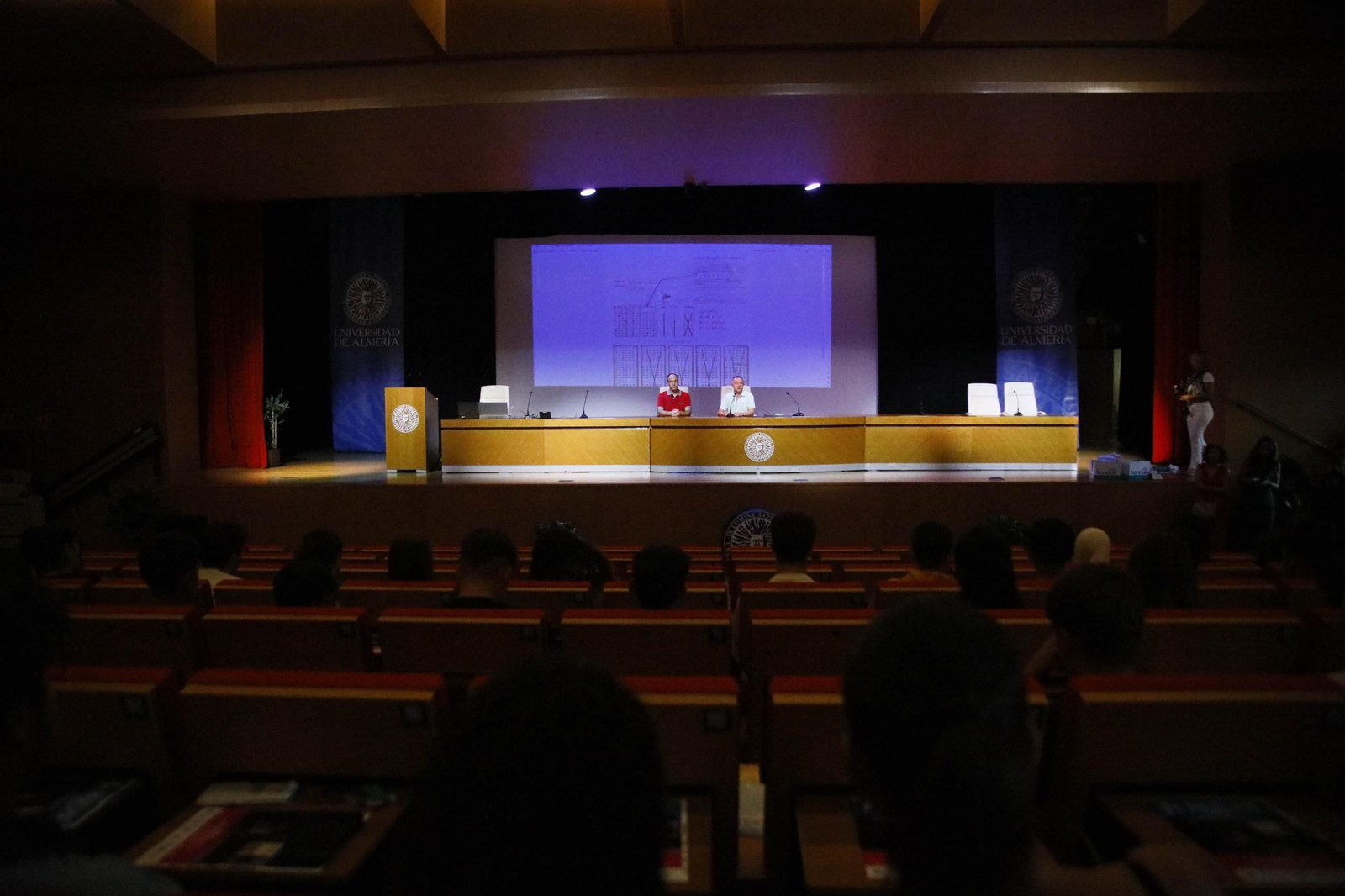 La IX Edición del concurso en resolución de problemas matemáticos Indalmat de Almería, en imágenes