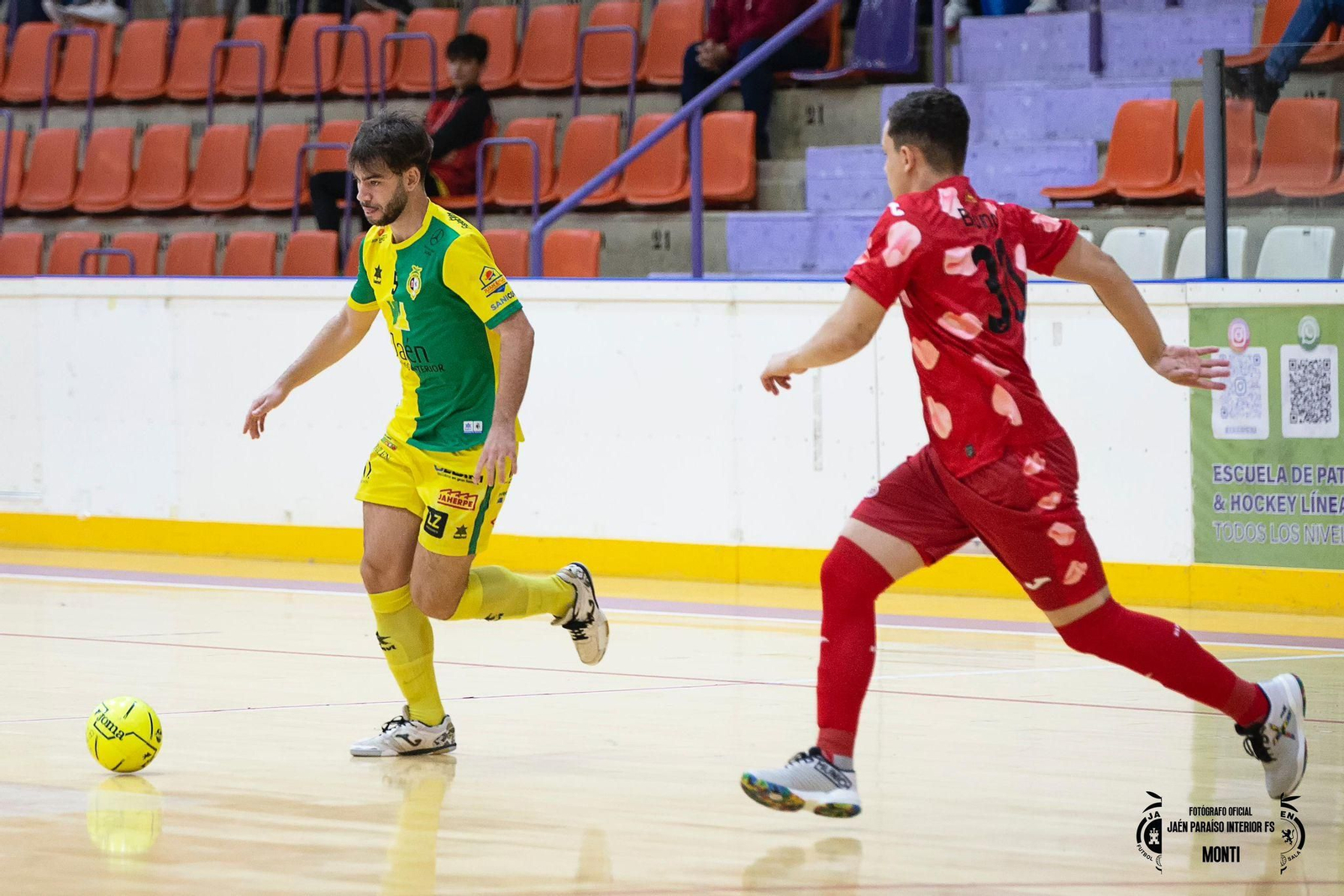 El canterano amarillo tendrá su oportunidad en el primer equipo. El canterano amarillo tendrá su oportunidad en el primer equipo.