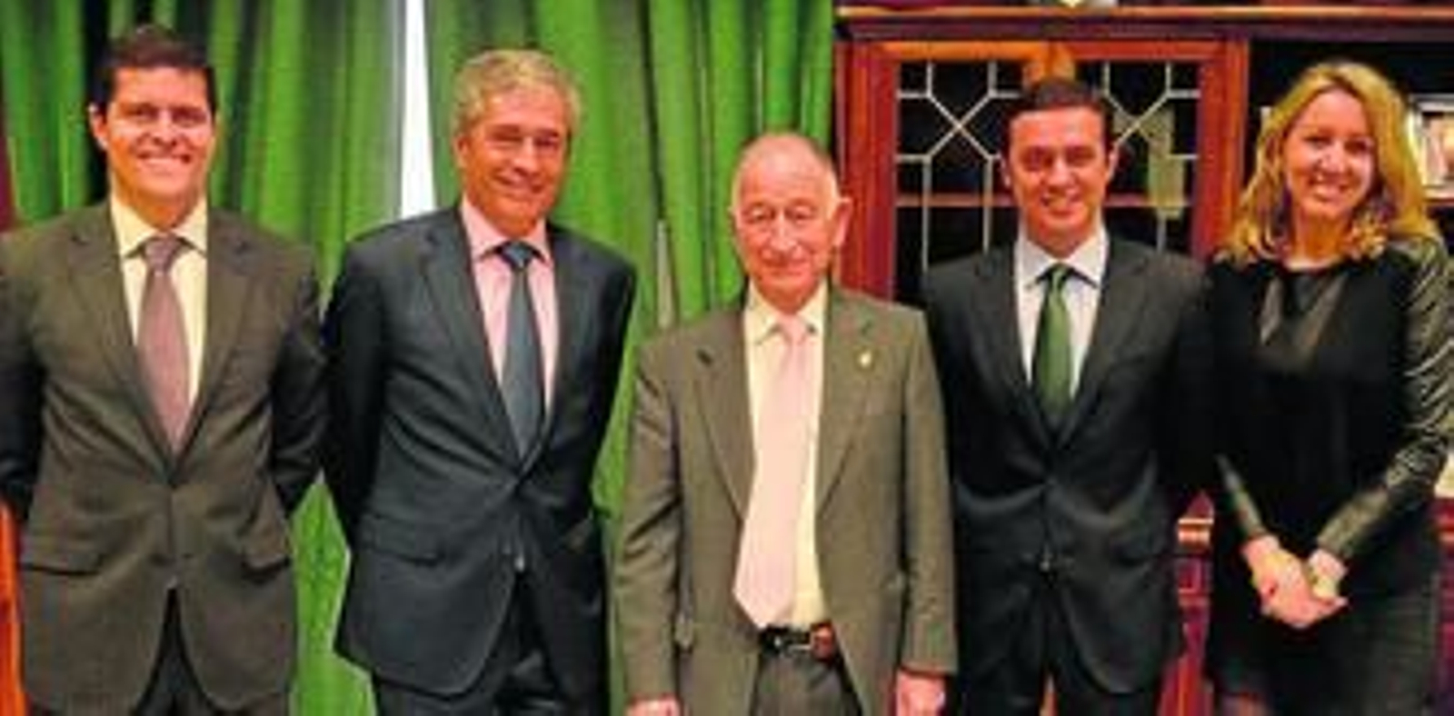 El anterior y nuevo responsable del Aeropuerto en la Diputación.