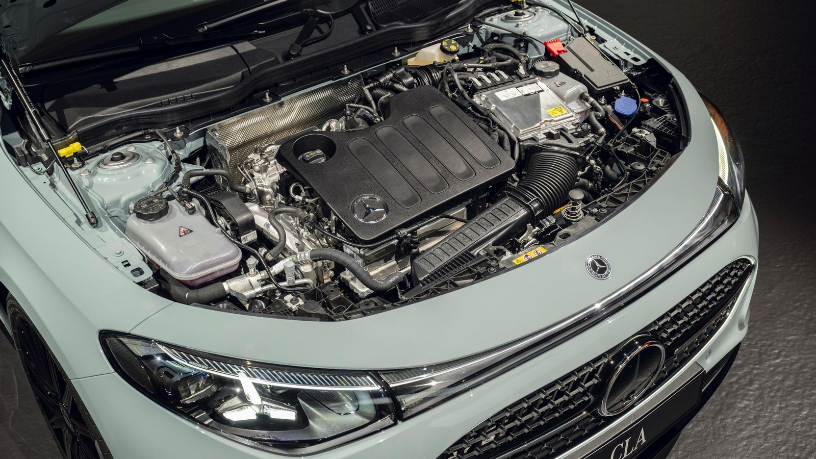 Hasta después del verano no veremos en el mercado las tres versiones del CLA con motor 1.5 sobrealimentado con turbo y que funciona con ciclo Miller e híbridación de 48 voltios.