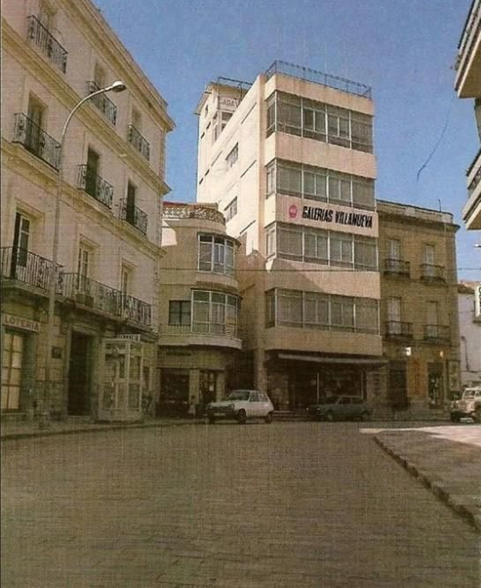 Galerías Villanueva.