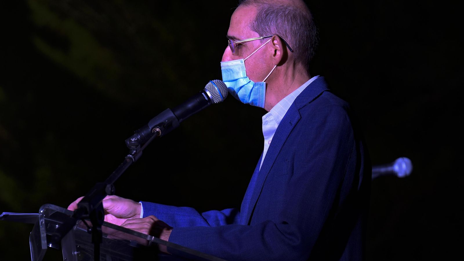 Guervós durante su emocionante y poético discurso.