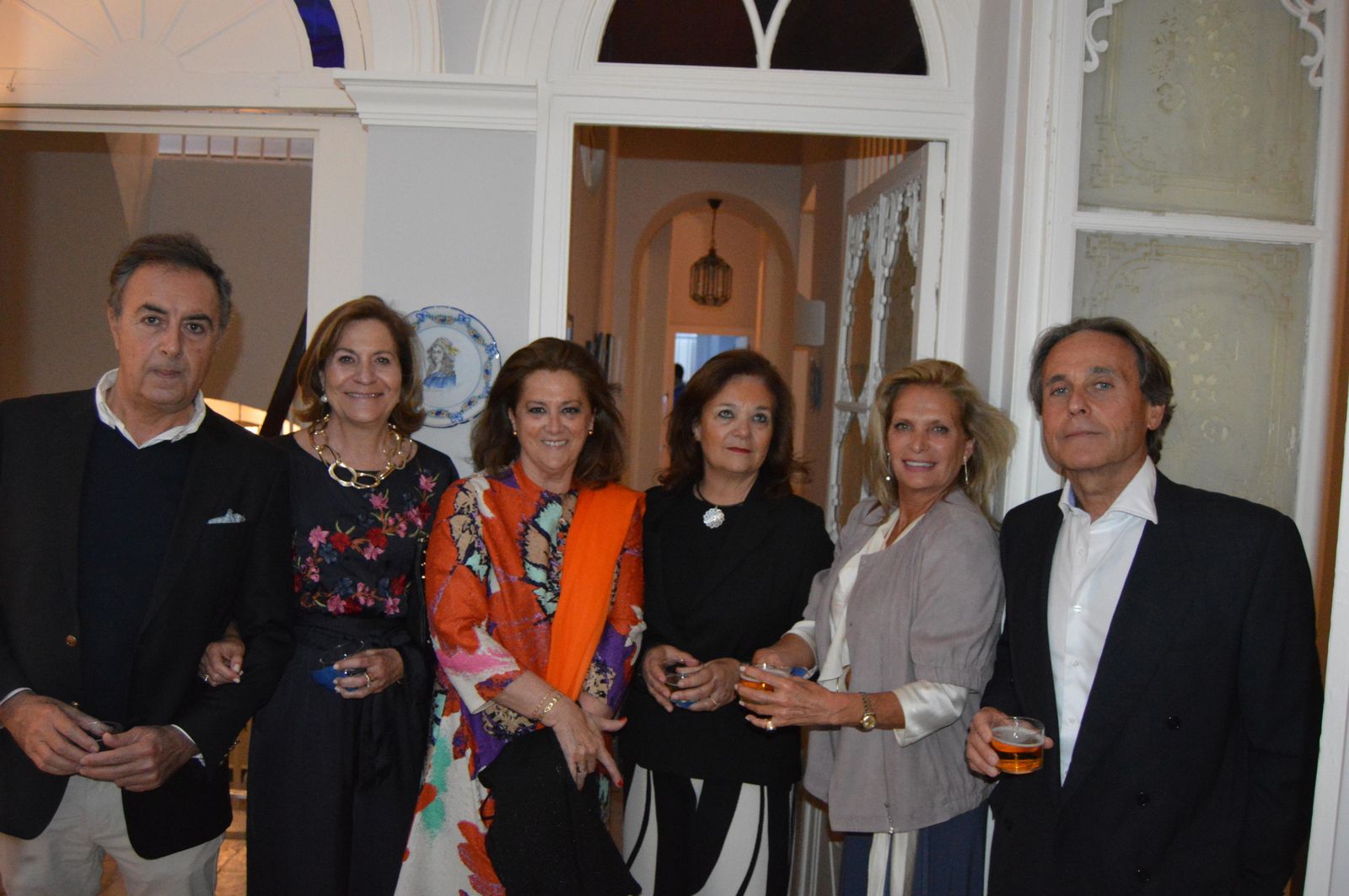 Ramón O’Dogherty, Susana Crespo, María José MacPherson, Mucky Olidén, María Villegas y Salvador Díez, durante el cóctel de inauguración.