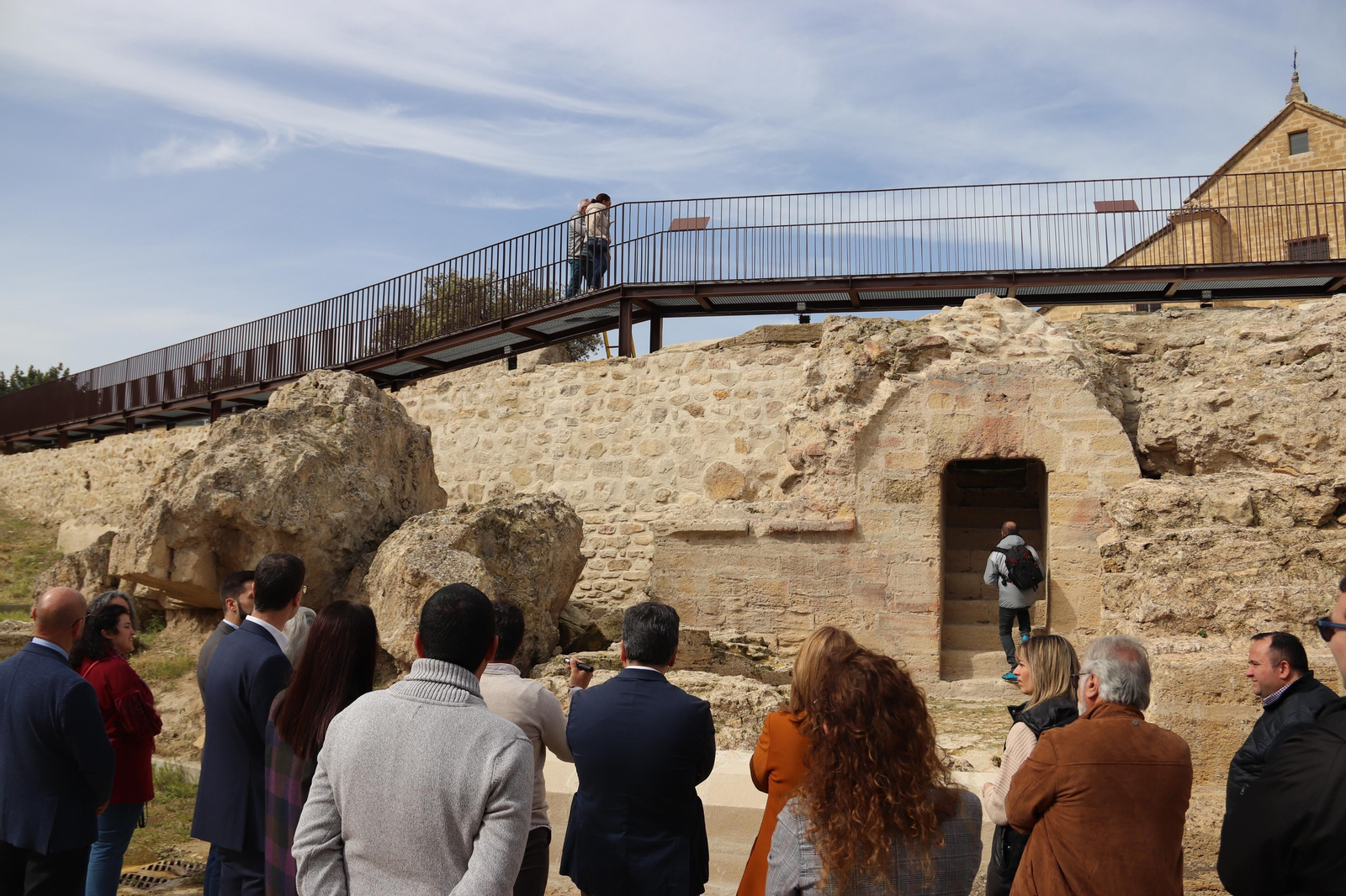 Un recorrido en imágenes por el yacimiento arqueológico del cerro del Castillo de Montilla