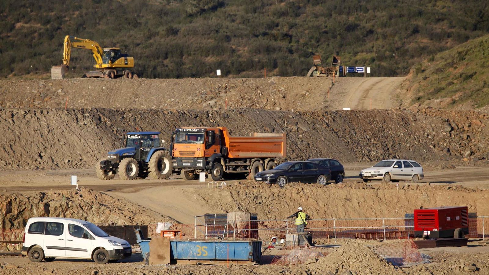 Los trabajos en la Presa de Alcolea llevan más de seis años parados.