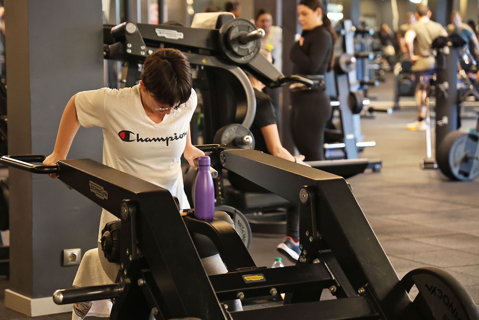 Las fotos de la vuelta al gimnasio en Huelva: El O2 se llena con los propósitos de enero