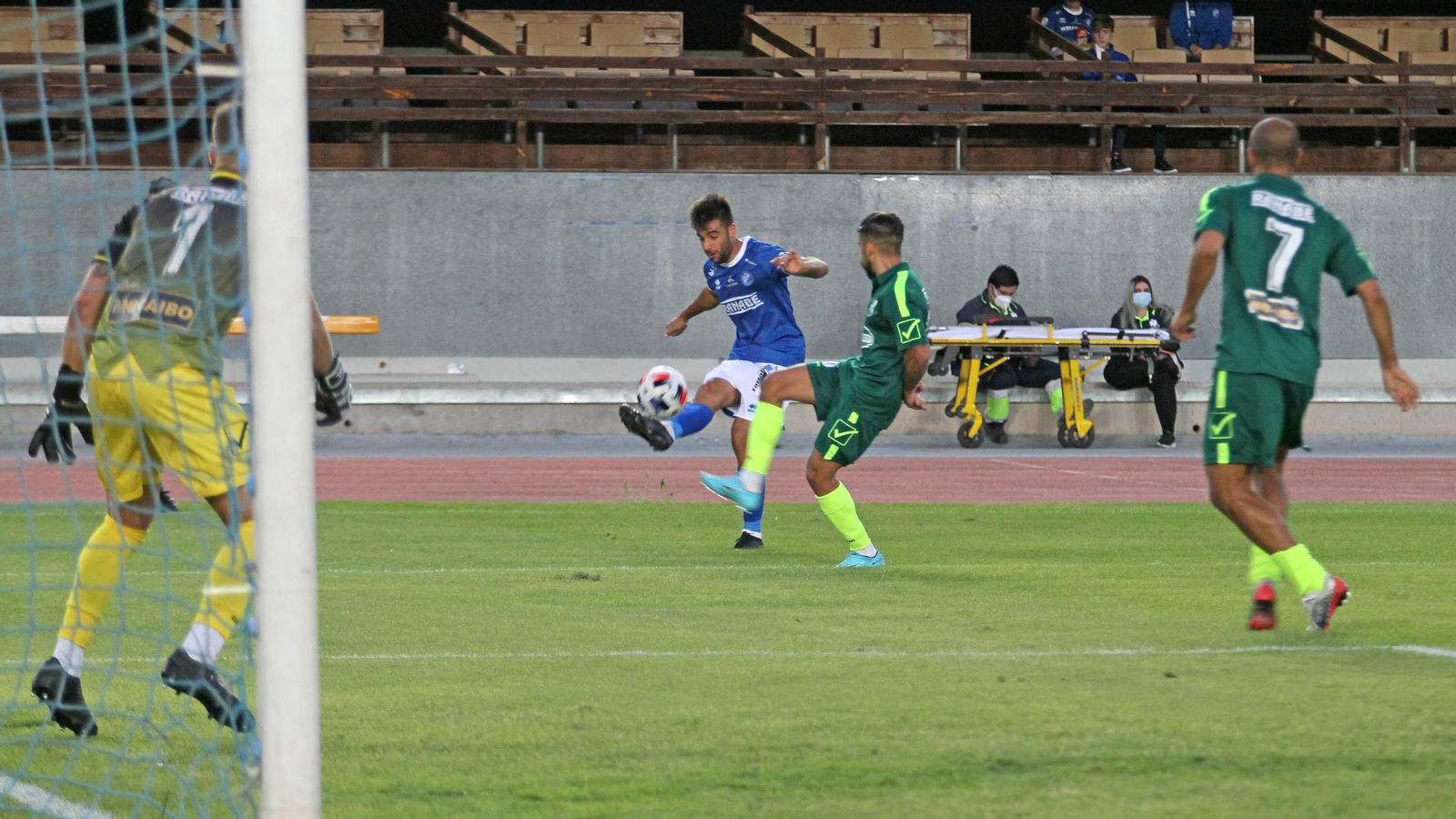 Imágenes del Xerez DFC - CD Rota en Chapín