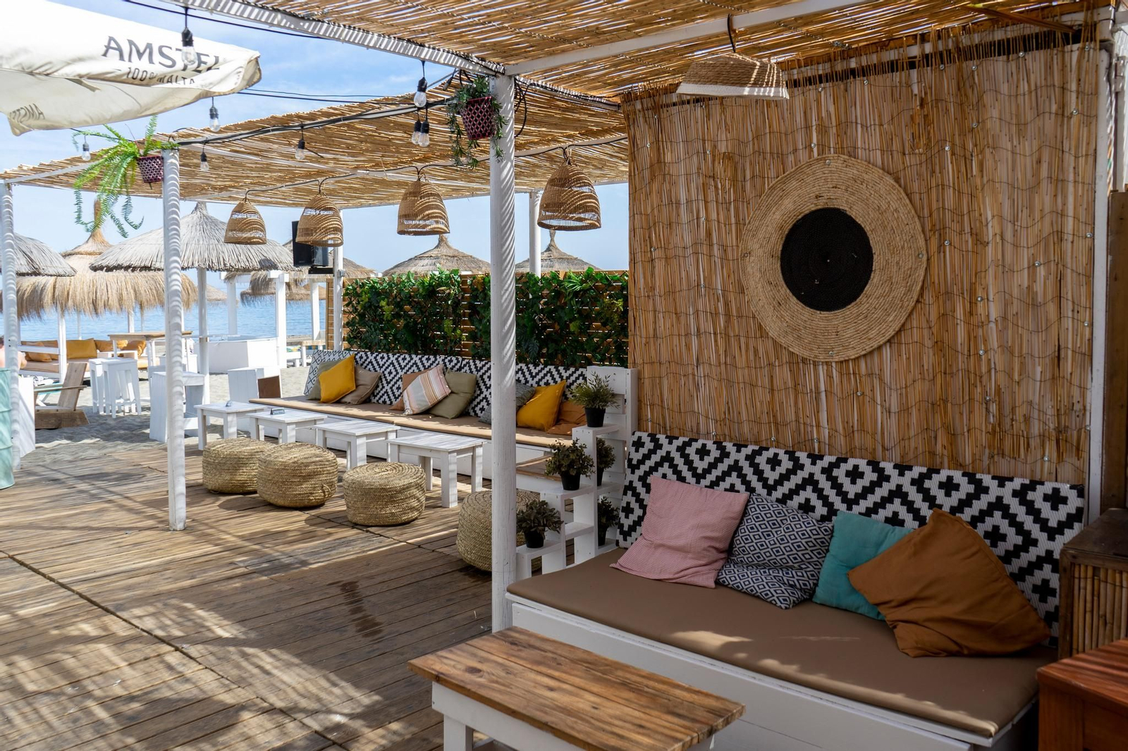 Bahía Limón Chiringo Chill