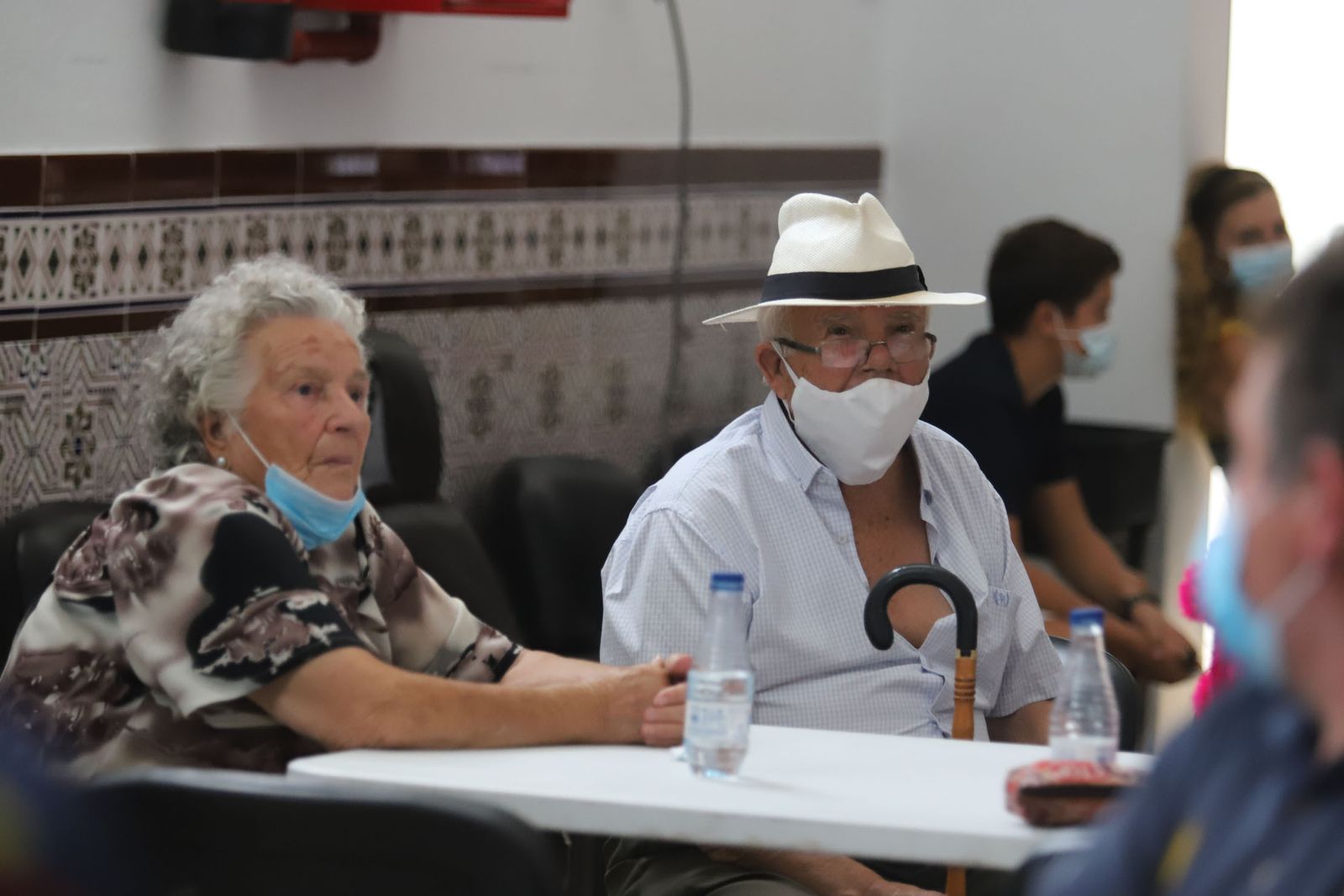 Las imágenes mas destacadas de los vecinos de la Zarza-Perrunal realojados por el incendio de Almonaster la Real