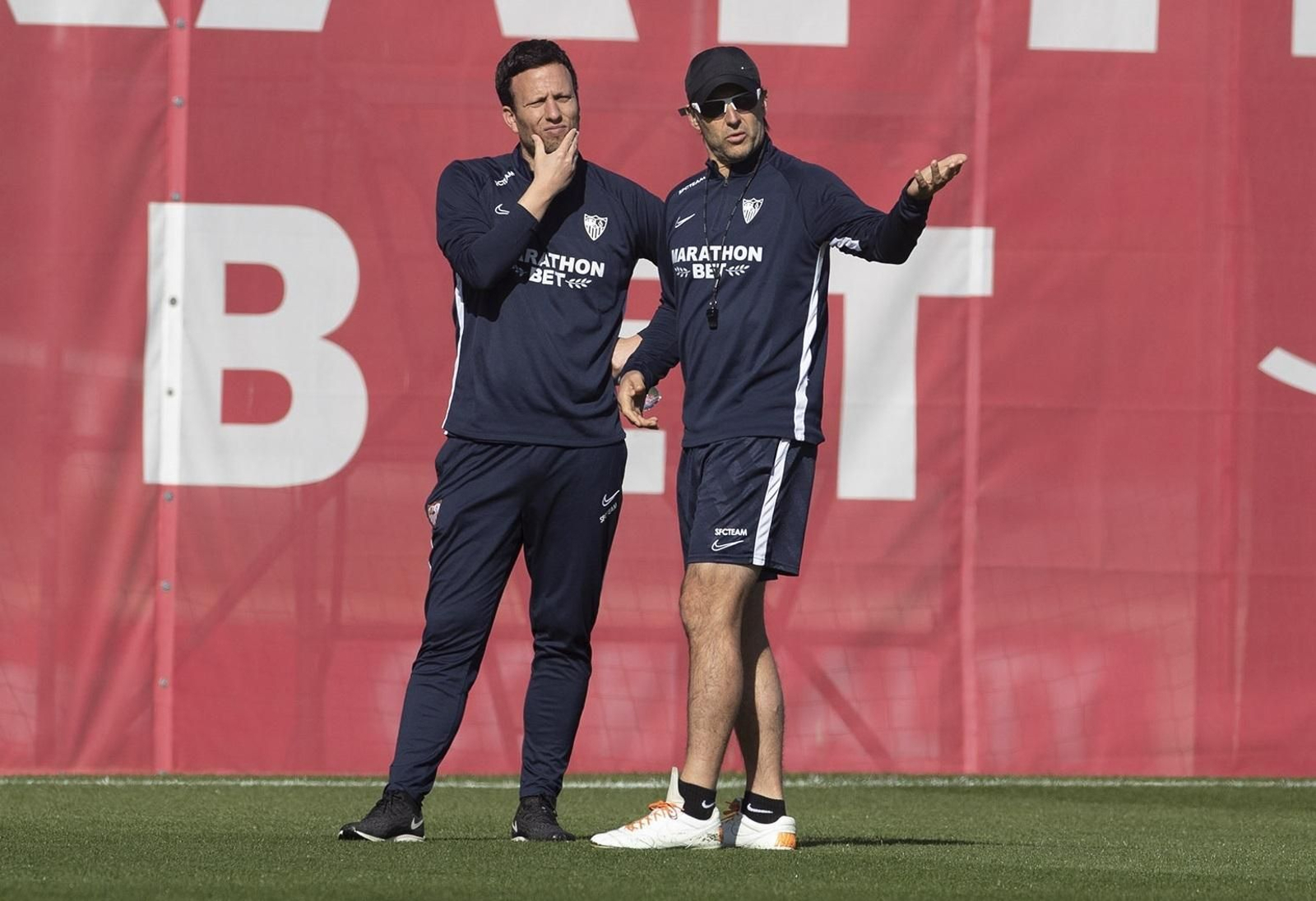 Juanjo Jiménez, junto a Julen Lopetegui en la ciudad deportiva.