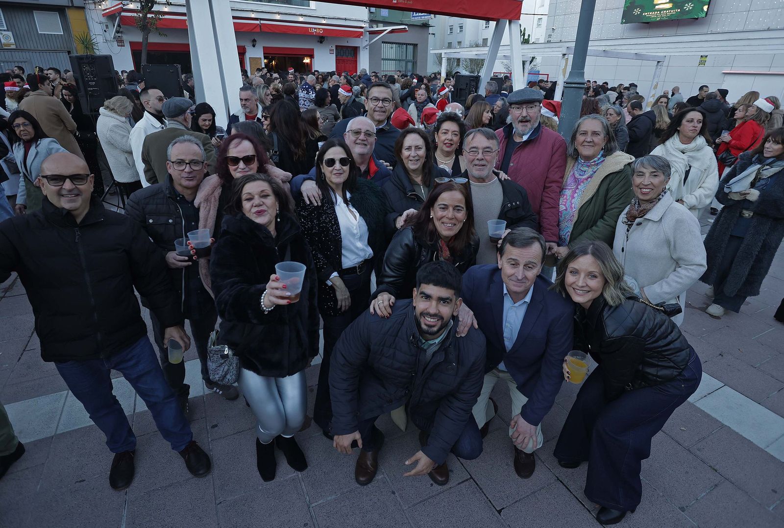 Búscate en las fotos de la celebración del 24 de diciembre en Algeciras