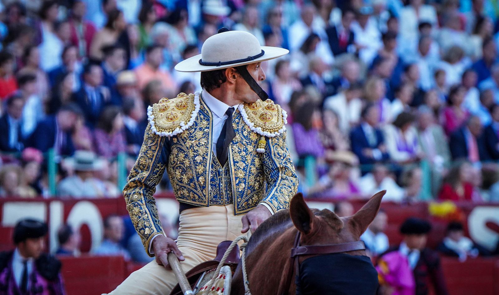 Puerta grande para Roca Rey y El Juli en la plaza de toros de Jerez