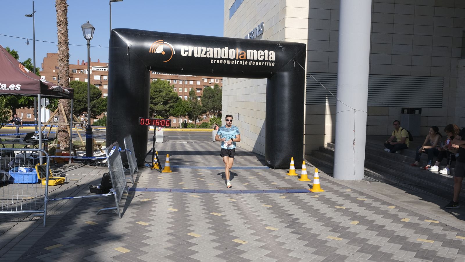 Imágenes de la II Carrera Sin Humo, en Almería