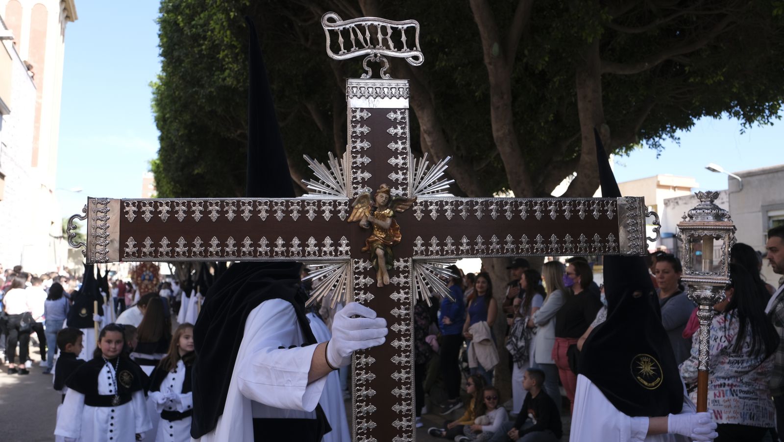 Fotogalería de la procesión de La Estrella. Semana Santa de Almería 2022.