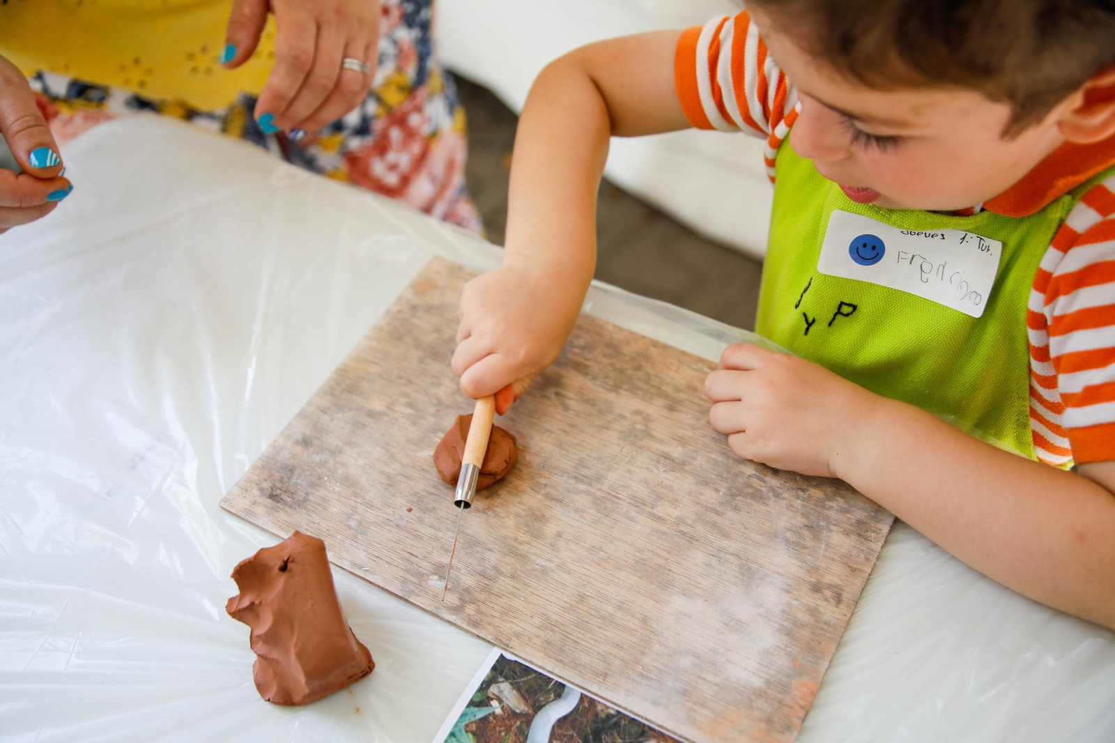 Los talleres infantiles de cerámica de 'Alfaralmería', en imágenes