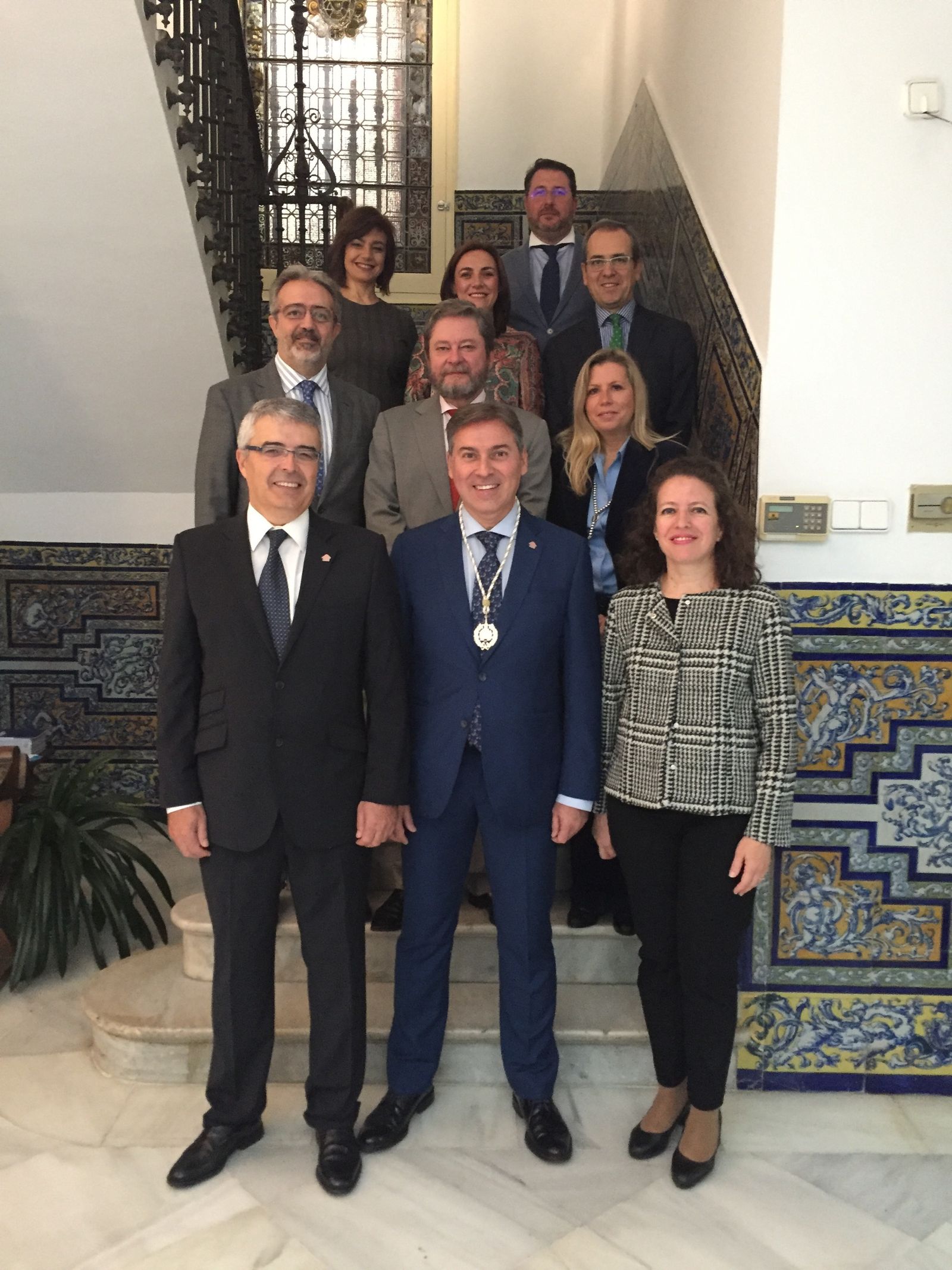 Relevo en el colegio de administradores