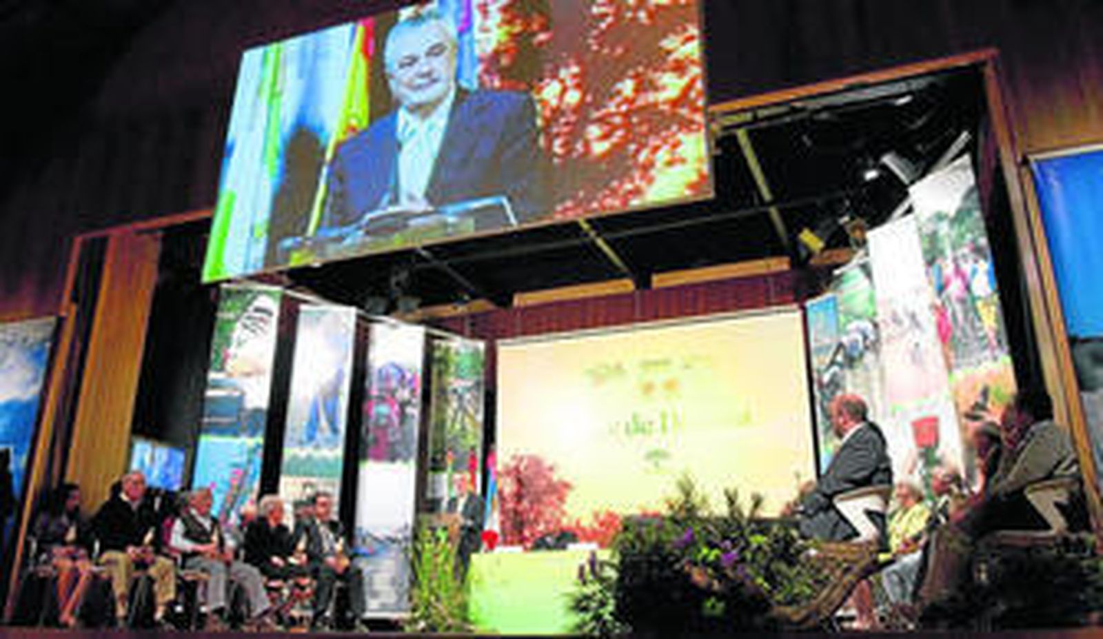 Celebración del acto conmemorativo del 40 aniversario de la declaración de Doñana como Parque Nacional, celebrado ayer en Almonte.