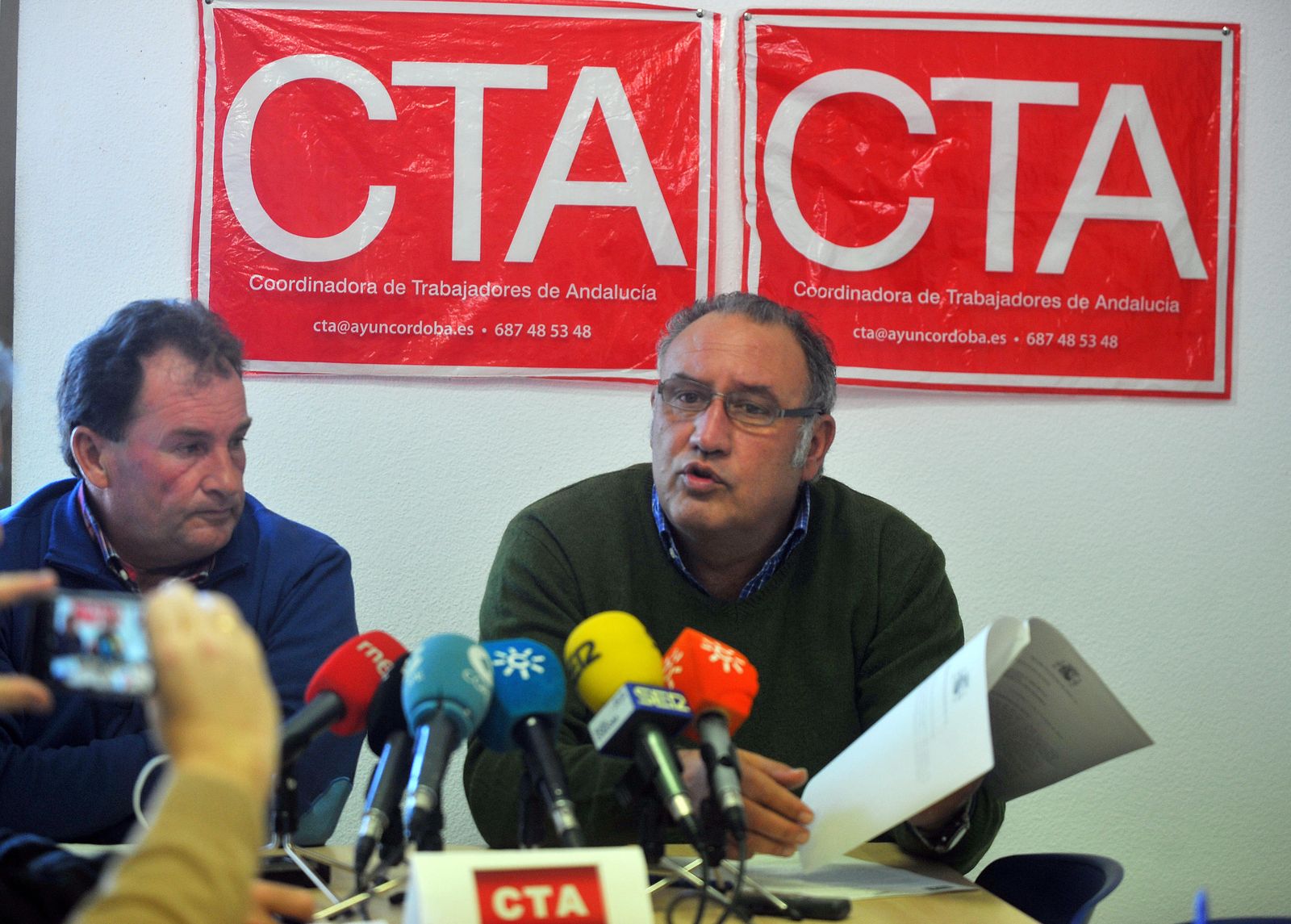 José Parra y Francisco Moro, durante la comparecencia de ayer.