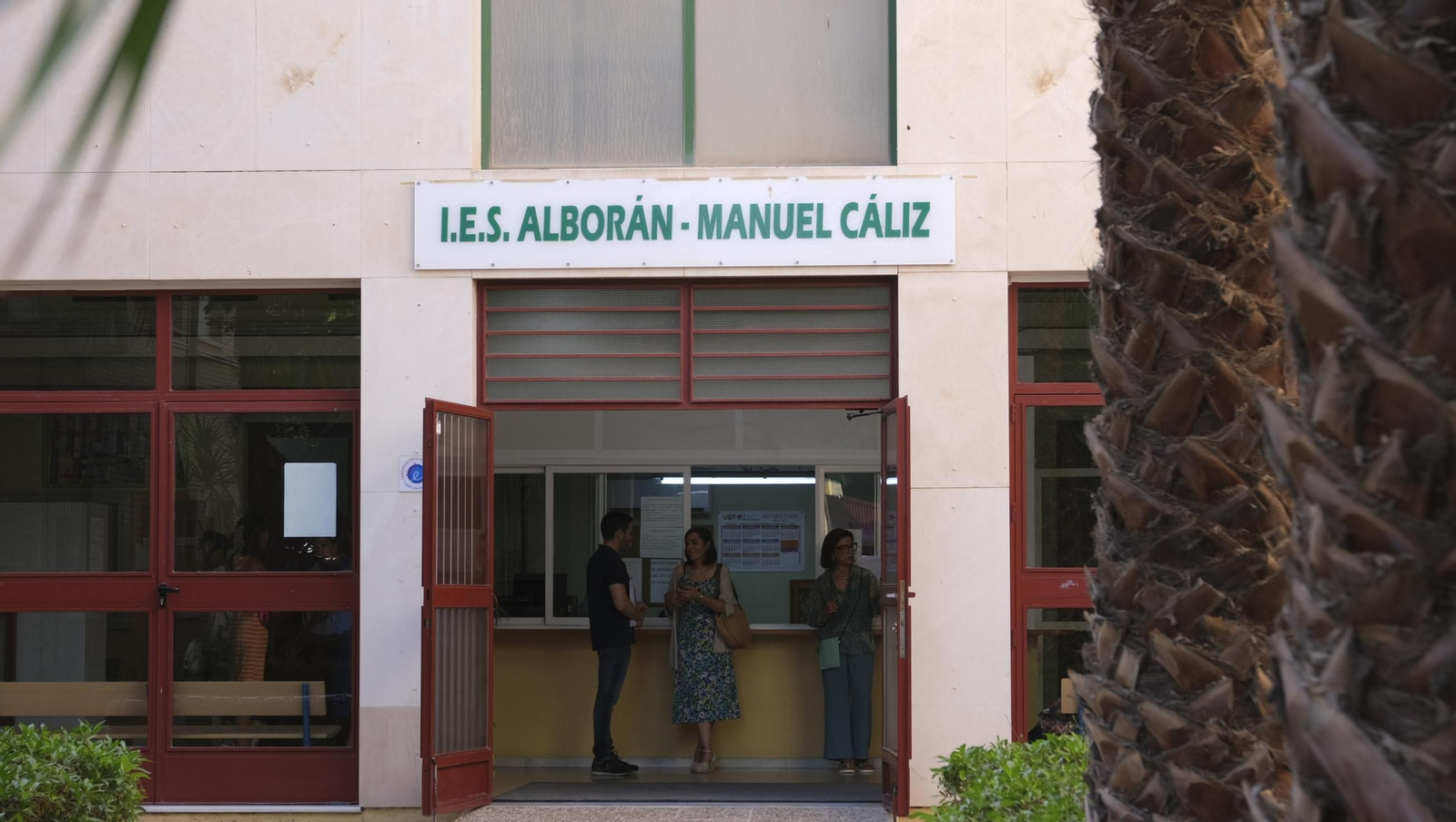 Inicio del curso escolar en el IES Alborán-Manuel Cáliz, en imágenes