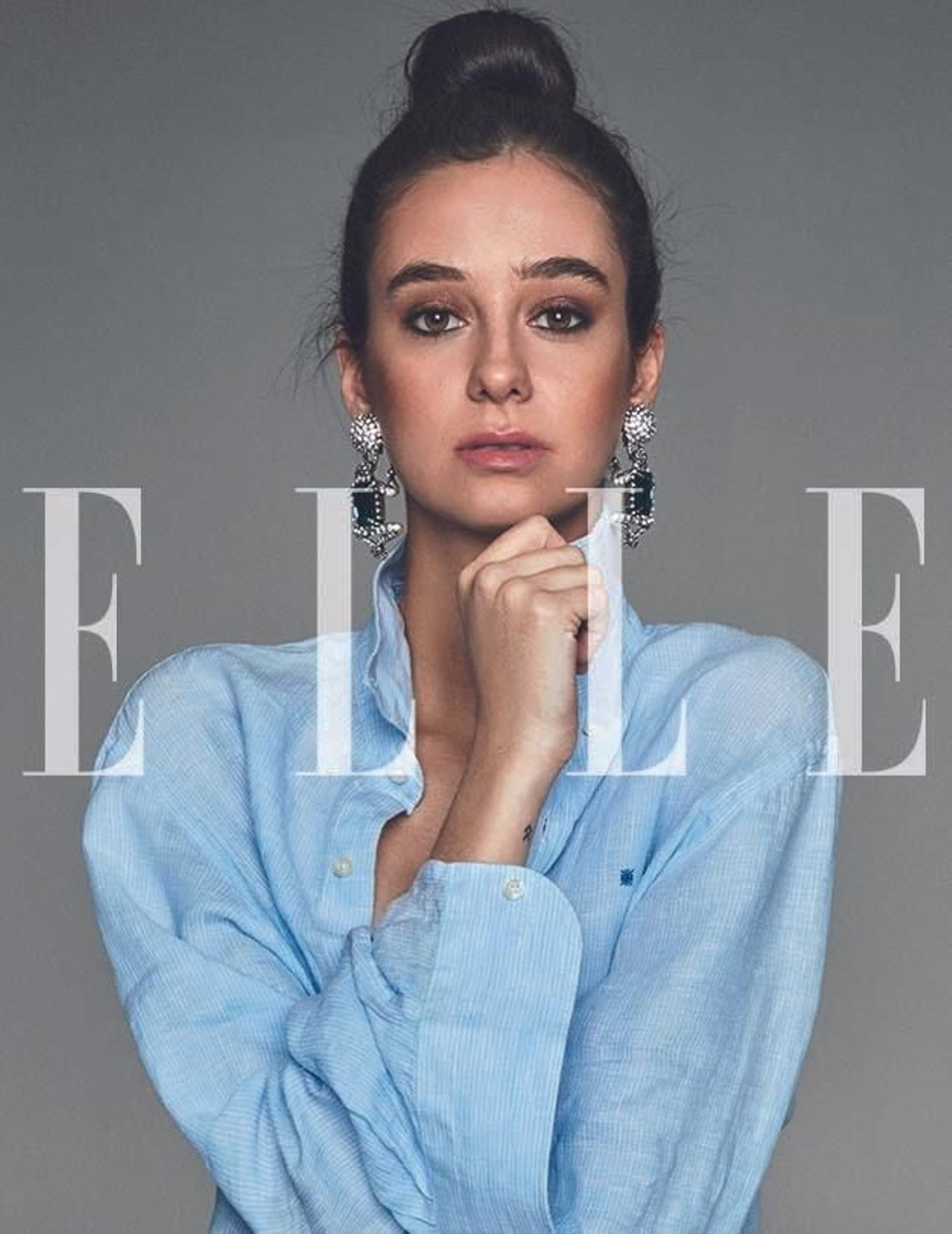 Otra foto del reportaje de 'Elle' con la hija de la infanta Elena.