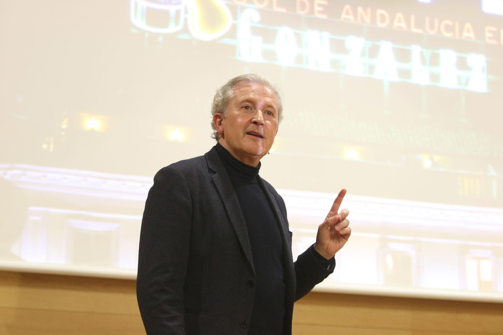 Fotogalería del Diario de los Libros: 'Latín lovers', de Emilio del Río Sanz