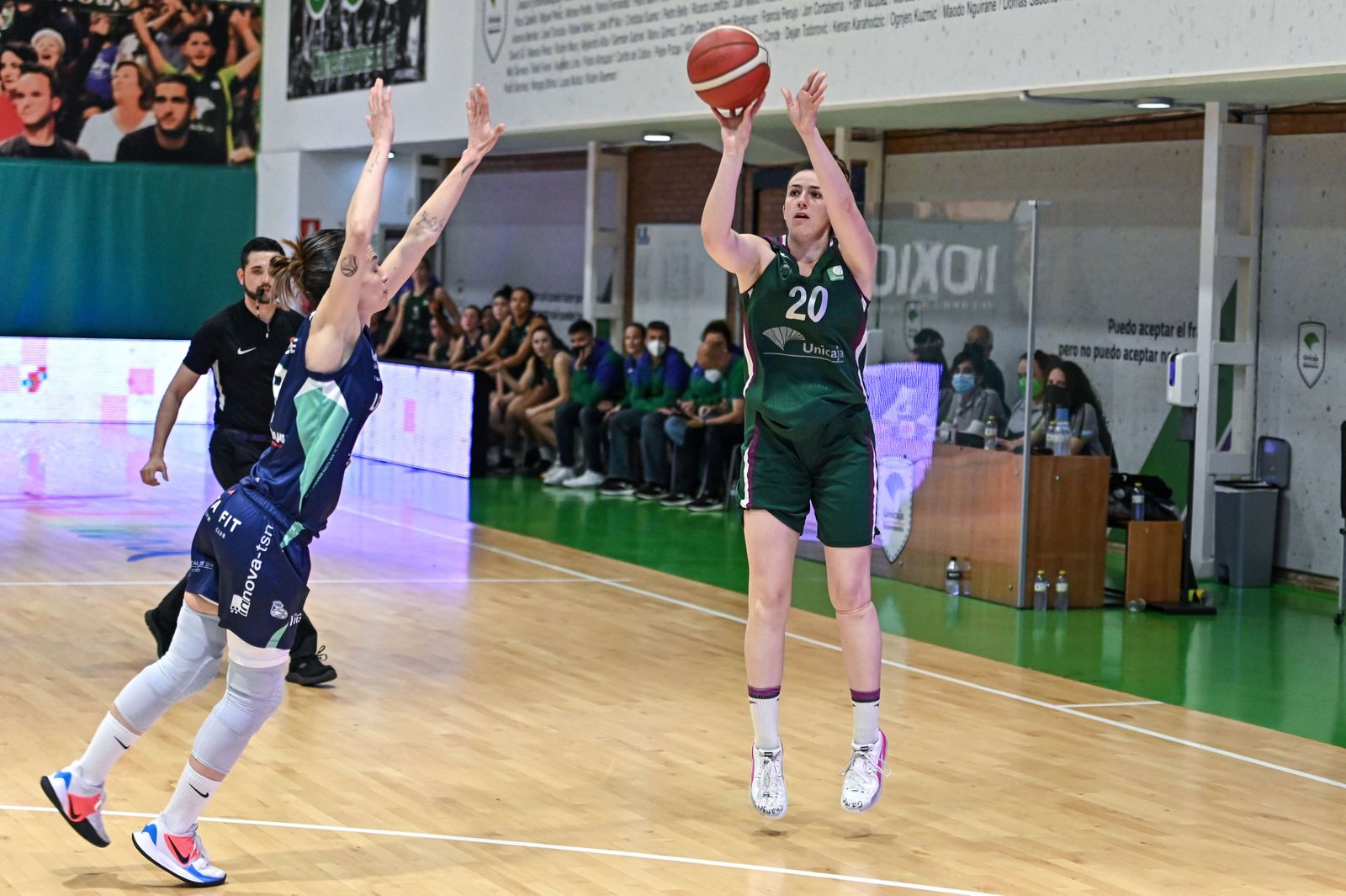 El Unicaja Femenino-Laboratorios Ynsadiet Leganés, en fotos