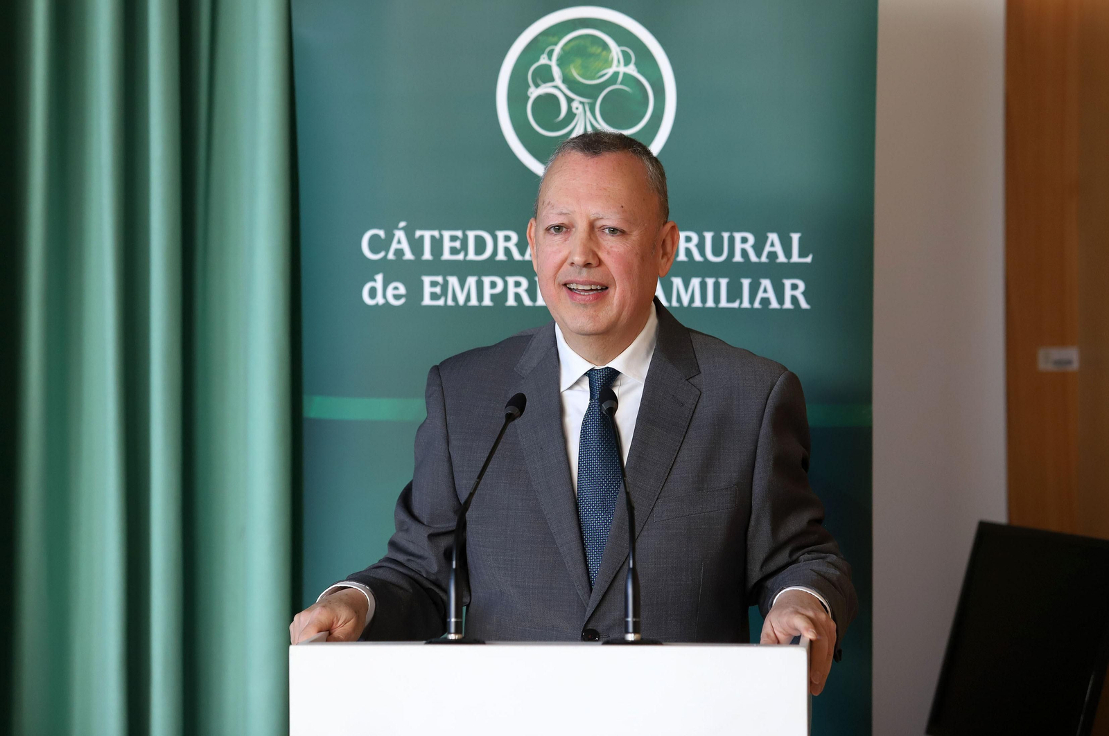 Imágenes de la entrega de los Premios a la Excelencia investigadora "José Luis García Palacios", en la Universidad de Huelva Imágenes de la entrega de los Premios a la Excelencia investigadora "José Luis García Palacios", en la Universidad de Huelva